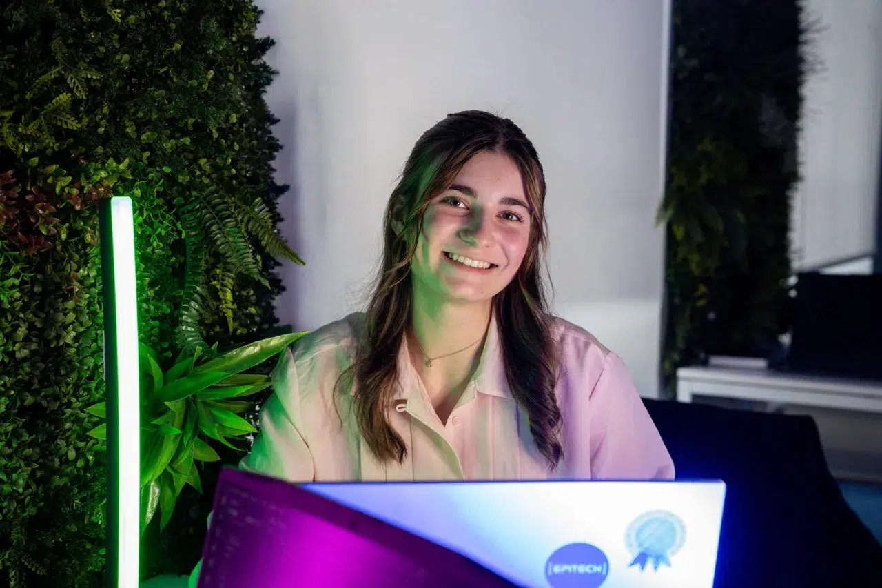 remise à niveau master informatique en alternance tech innovation digital entrepreneuriat formation top école classement