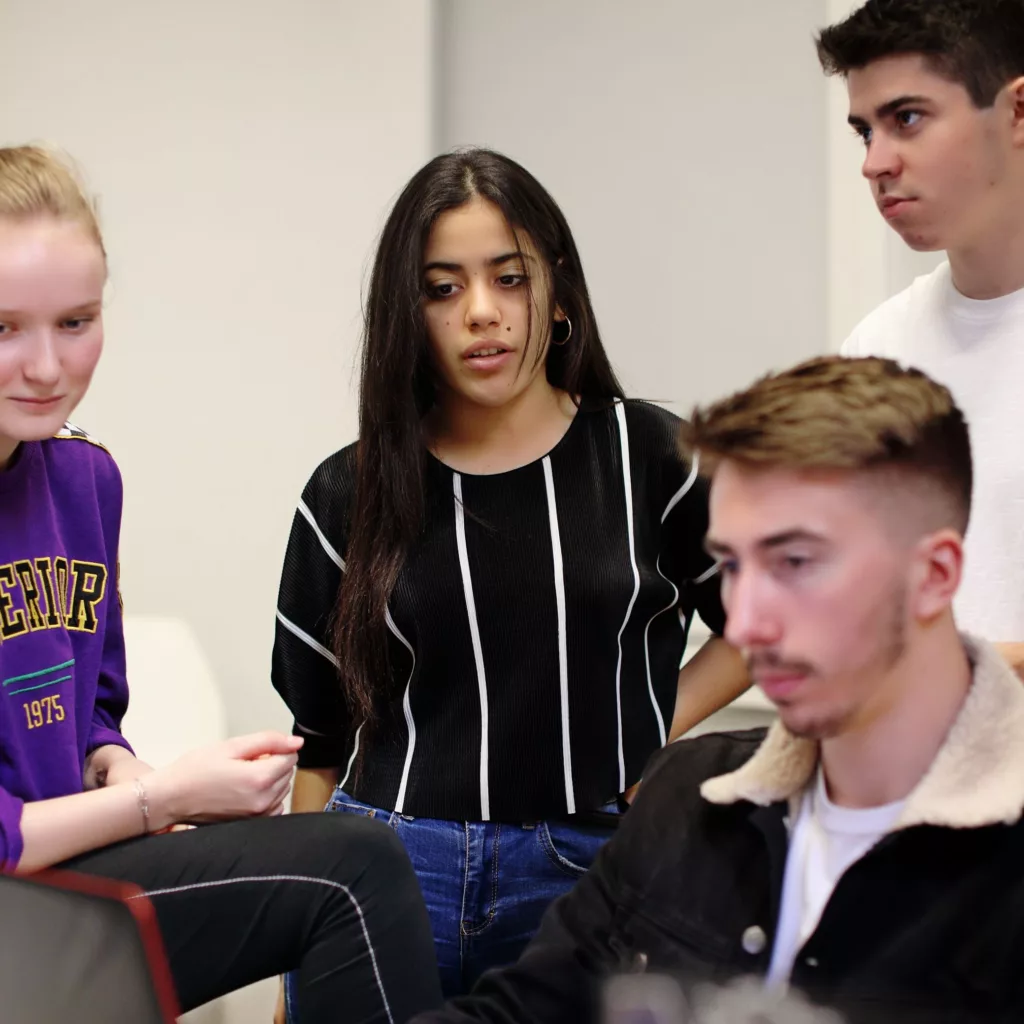 « Une idée en tête, me dépasser »&nbsp;: rencontre avec Irama, étudiante tunisienne engagée